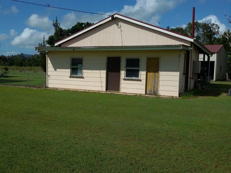 516 MURDERING POINT Road, Kurrimine Beach, Kurrimine Beach QLD 4871