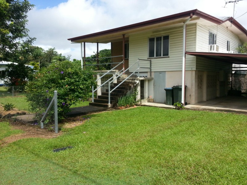 14 Albert Street, Silkwood QLD 4856
