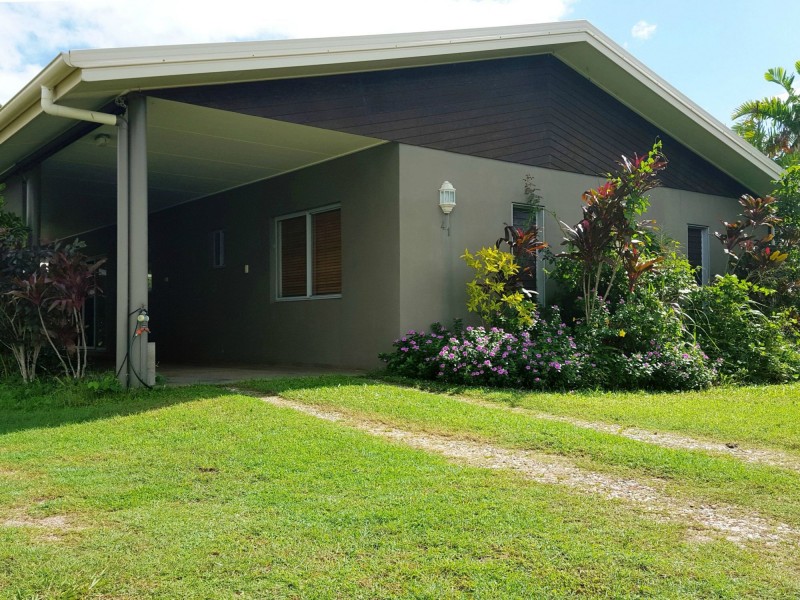 43 Taylor Street, Kurrimine Beach QLD 4871