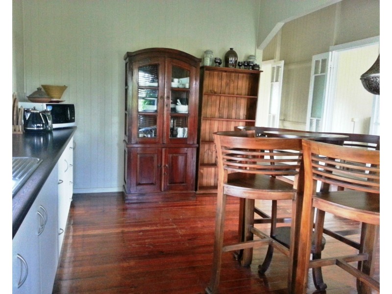 3 Walter Lver Road, Silkwood QLD 4856