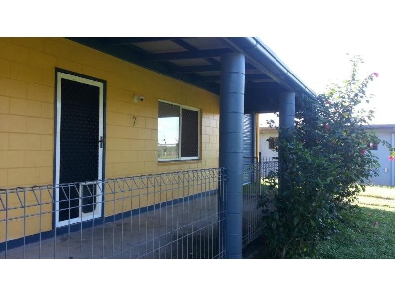 7 GLASGOW Street, EL ARISH, El Arish QLD 4855