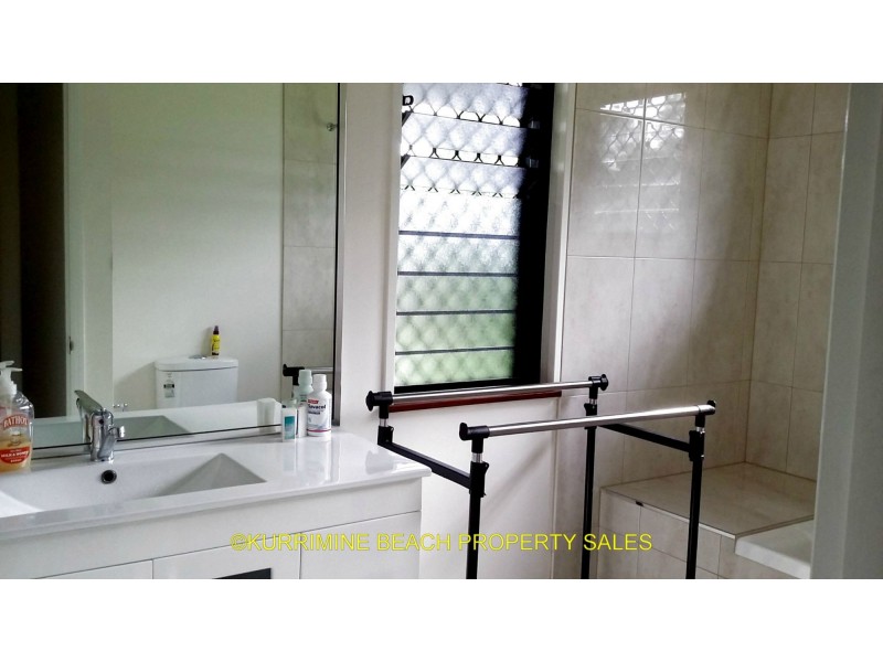 30 Rowe Street, Kurrimine Beach QLD 4871