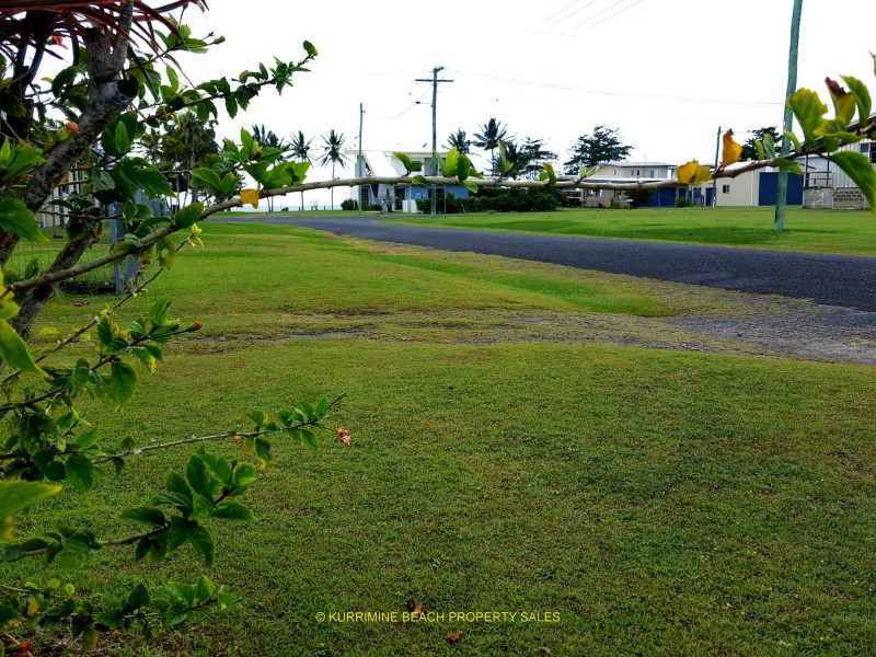4 Tate Street, Kurrimine Beach QLD 4871