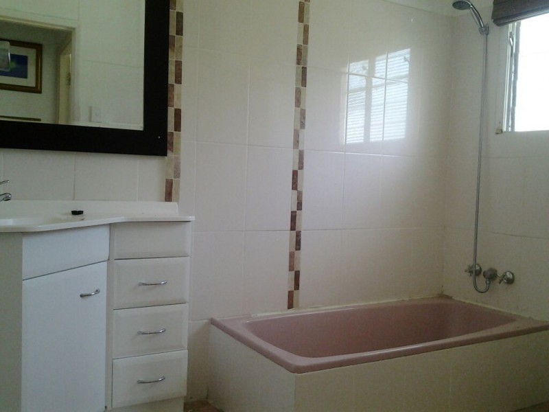 10 Hargreave Street, Kurrimine Beach QLD 4871