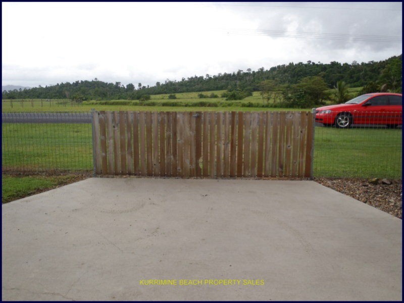 831 MURDERING POINT Road, Kurrimine Beach QLD 4871