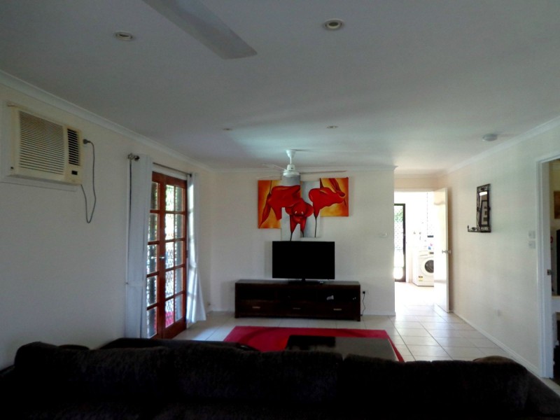 Kurrimine Beach QLD 4871