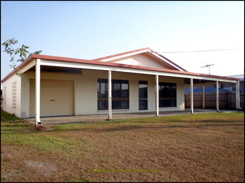 Kurrimine Beach QLD 4871