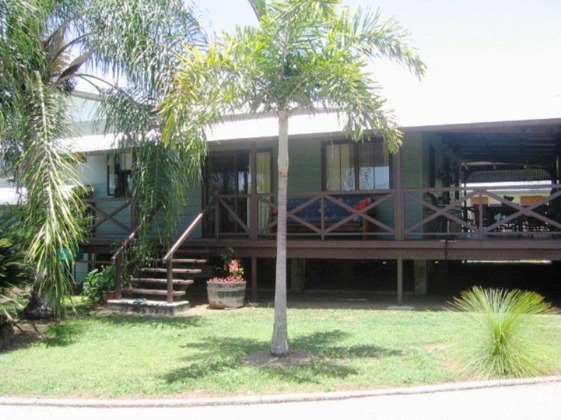 Kurrimine Beach QLD 4871