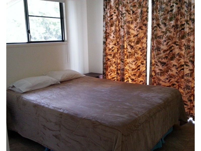 2 Andrews Street, Kurrimine Beach QLD 4871