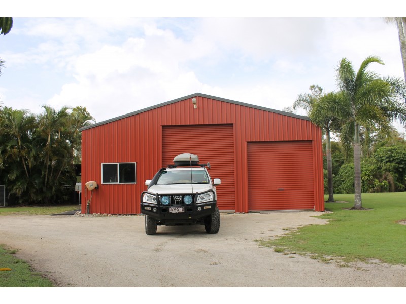 564 Murdering Point Rd, Kurrimine Beach QLD 4871