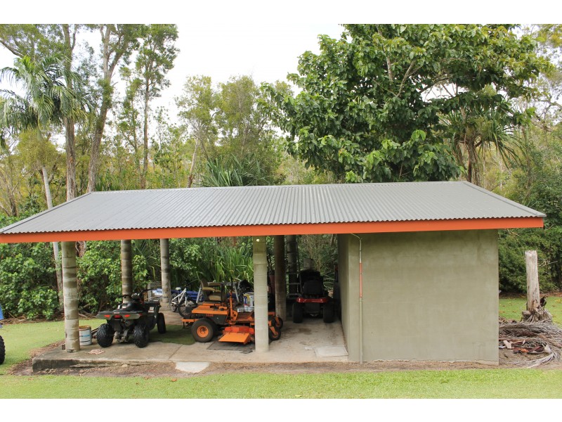 564 Murdering Point Rd, Kurrimine Beach QLD 4871
