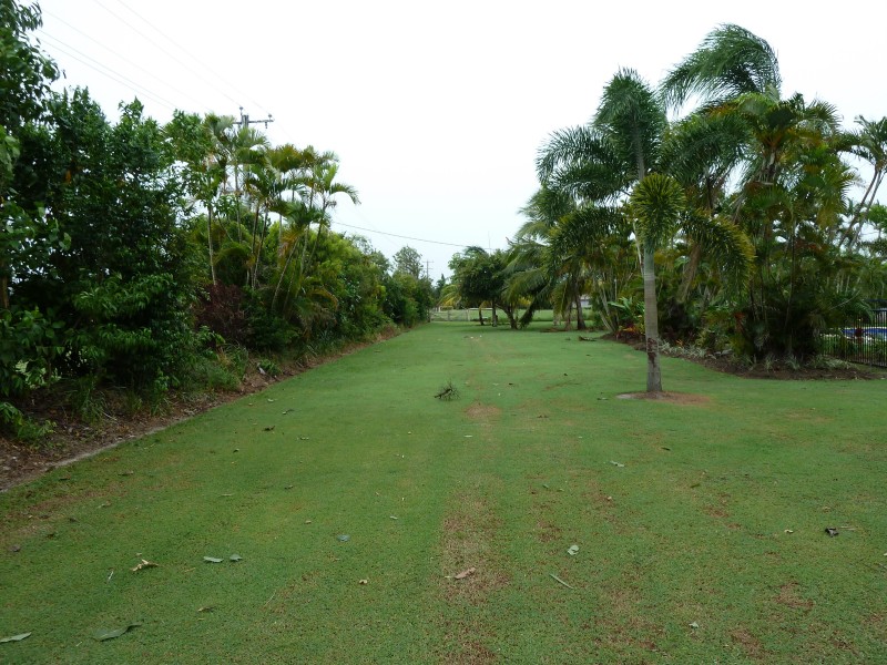 564 Murdering Point Rd, Kurrimine Beach QLD 4871