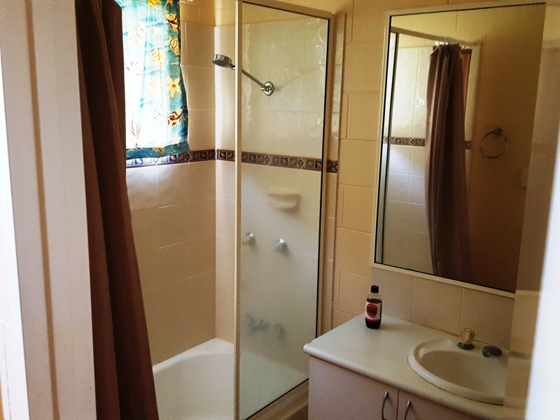 3 Tate St, Kurrimine Beach QLD 4871