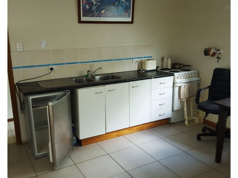 1 Jacobs Rd, Kurrimine Beach QLD 4871