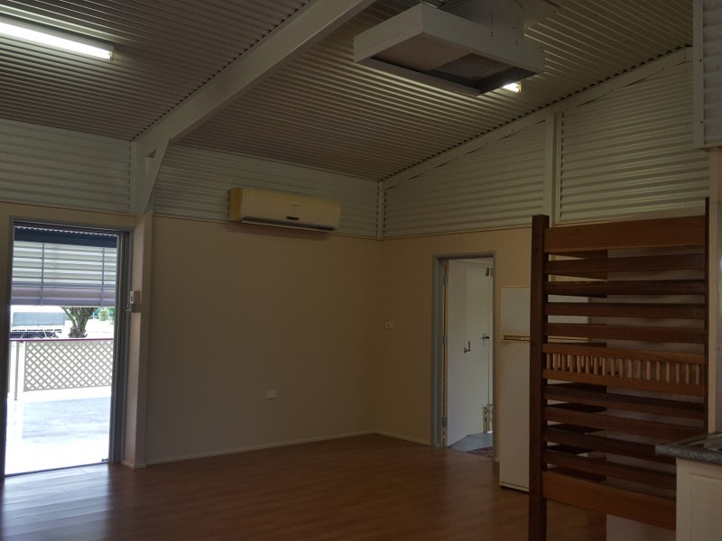 9 Hopeful St, Kurrimine Beach QLD 4871