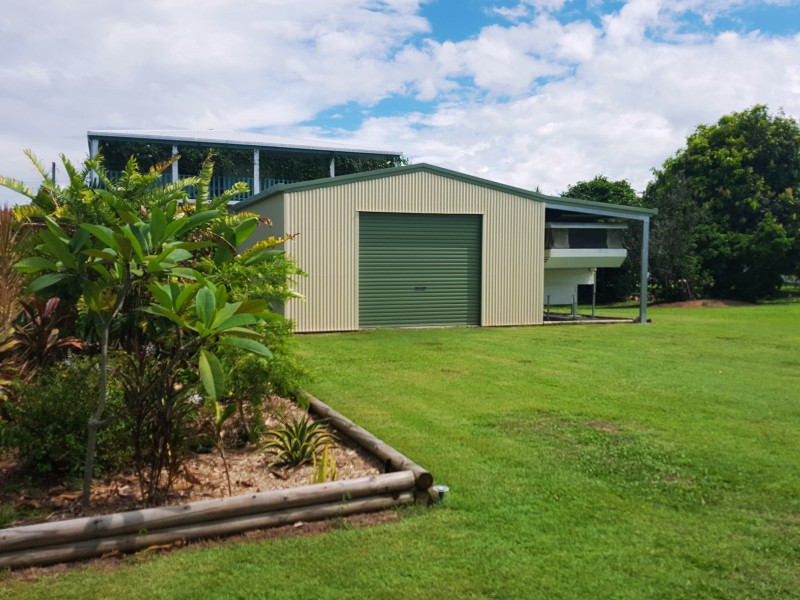 19 Hawthorne Dr, Kurrimine Beach QLD 4871