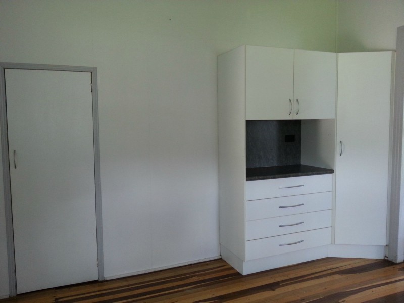 2 Cuthill Road, Silkwood QLD 4856