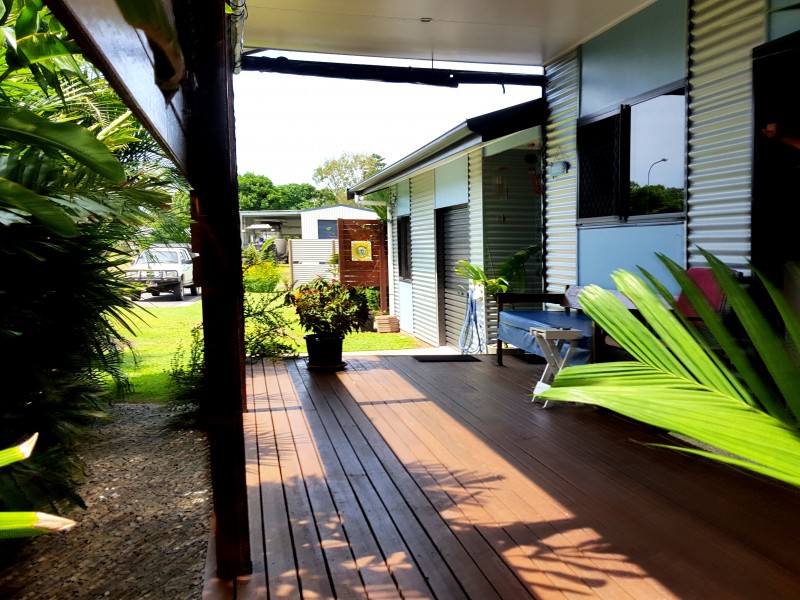 4 Parnell Close, Kurrimine Beach QLD 4871