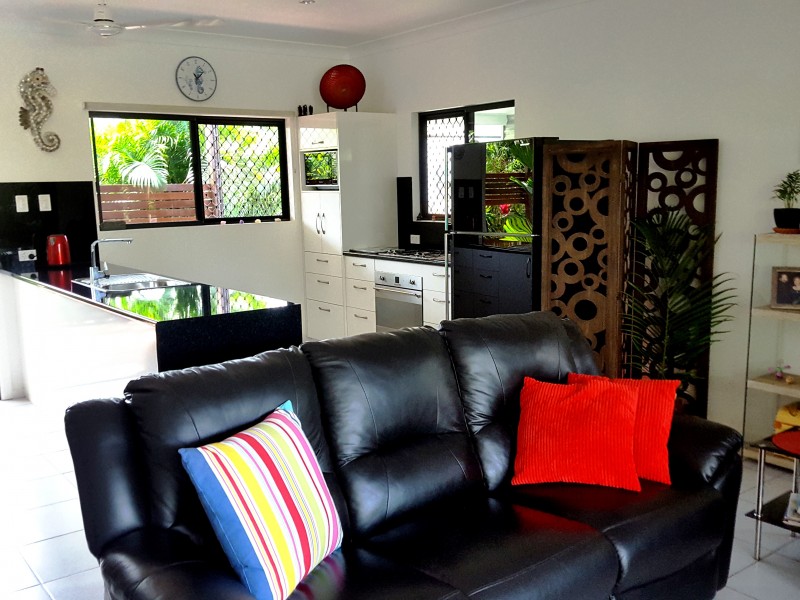 4 Parnell Close, Kurrimine Beach QLD 4871