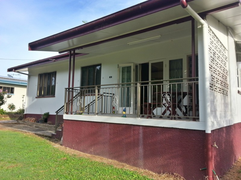 52 Illich St, Kurrimine Beach QLD 4871