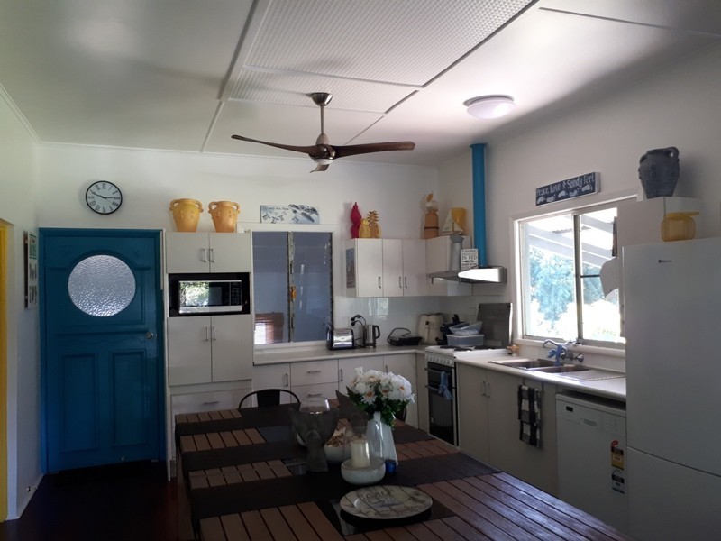 5 Robert Johnstone Pde, Kurrimine Beach QLD 4871