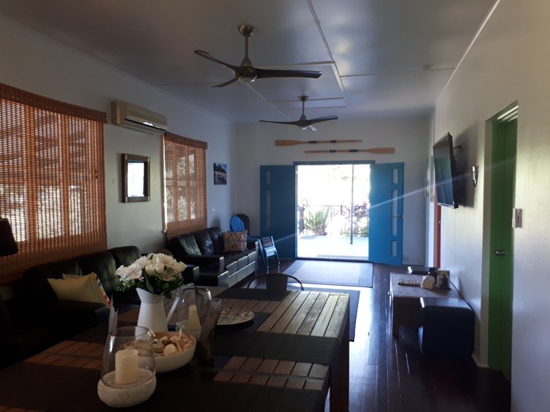 5 Robert Johnstone Pde, Kurrimine Beach QLD 4871