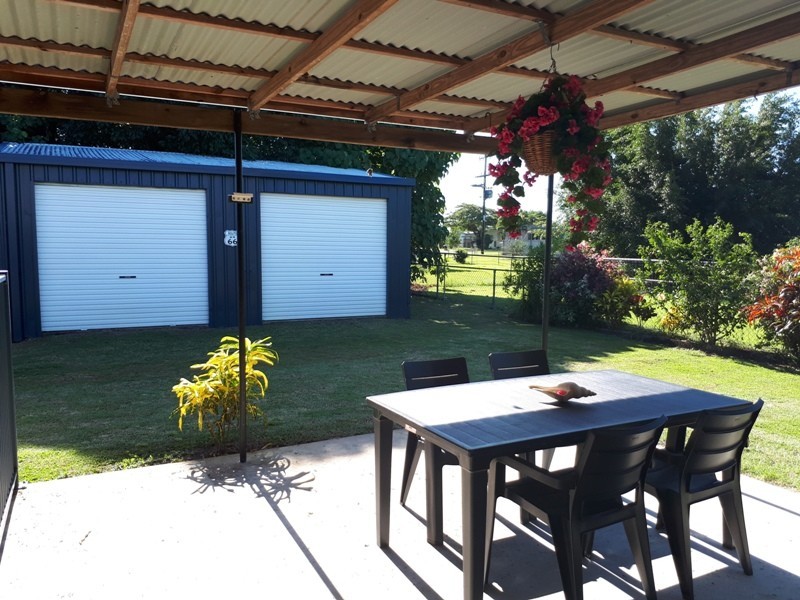 5 Robert Johnstone Pde, Kurrimine Beach QLD 4871