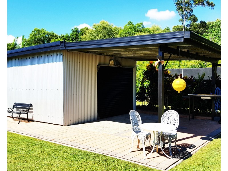 14 Andrews St, Kurrimine Beach QLD 4871