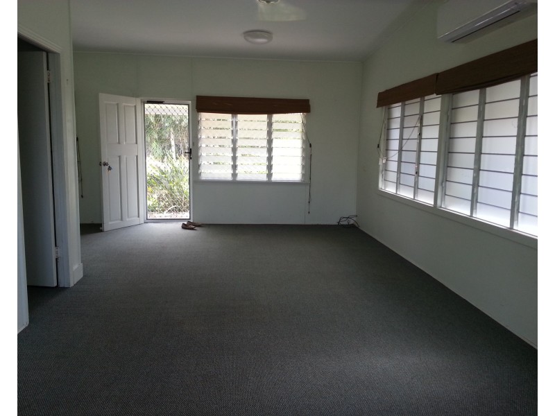 13 Tate Street, Kurrimine Beach QLD 4871