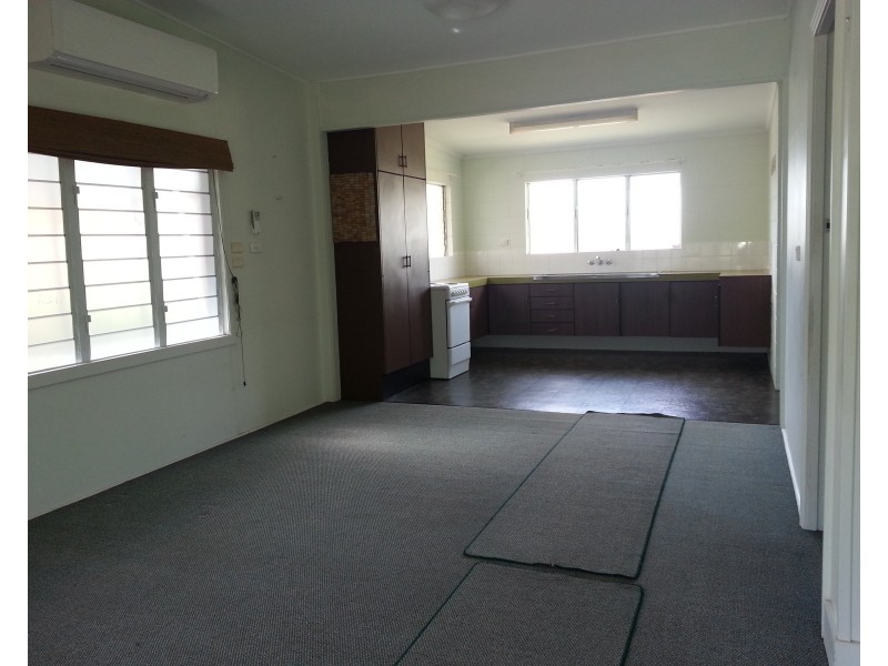 13 Tate Street, Kurrimine Beach QLD 4871