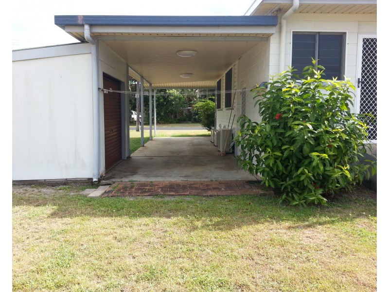 13 Tate Street, Kurrimine Beach QLD 4871