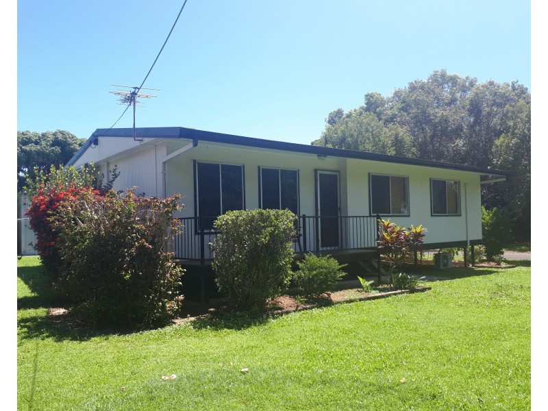 50 Illich Street, Kurrimine Beach QLD 4871