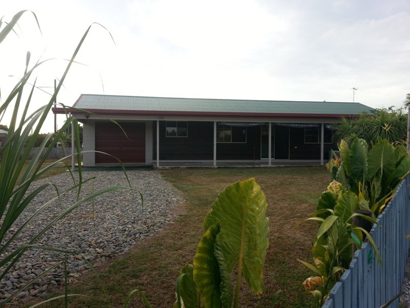 Kurrimine Beach QLD 4871