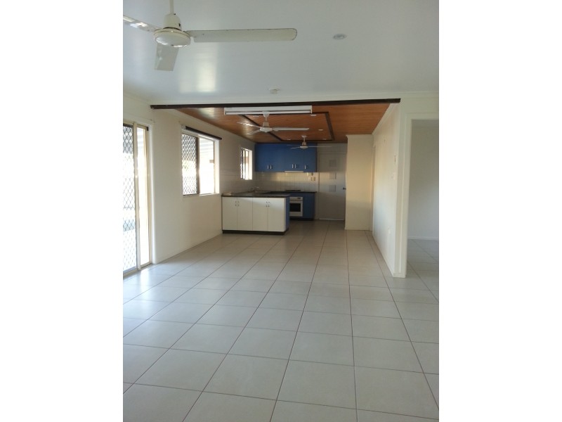 Kurrimine Beach QLD 4871