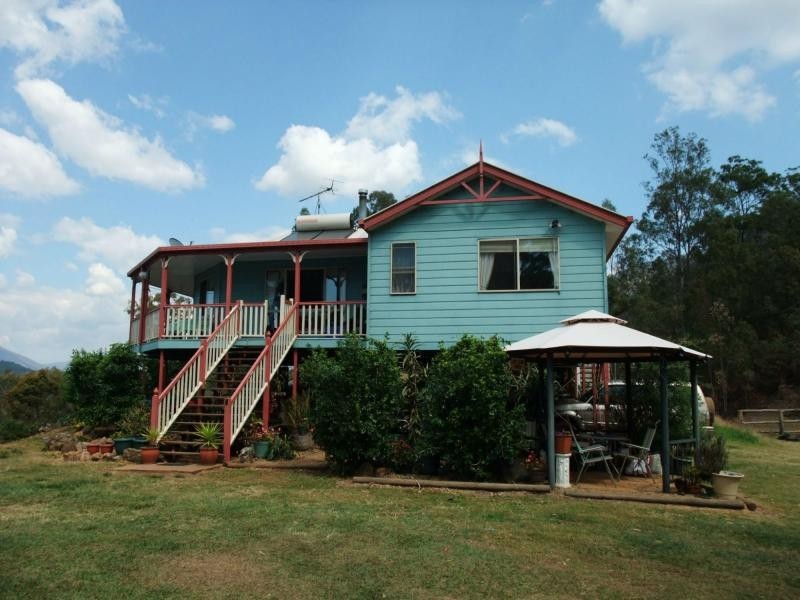 Croftby QLD 4310