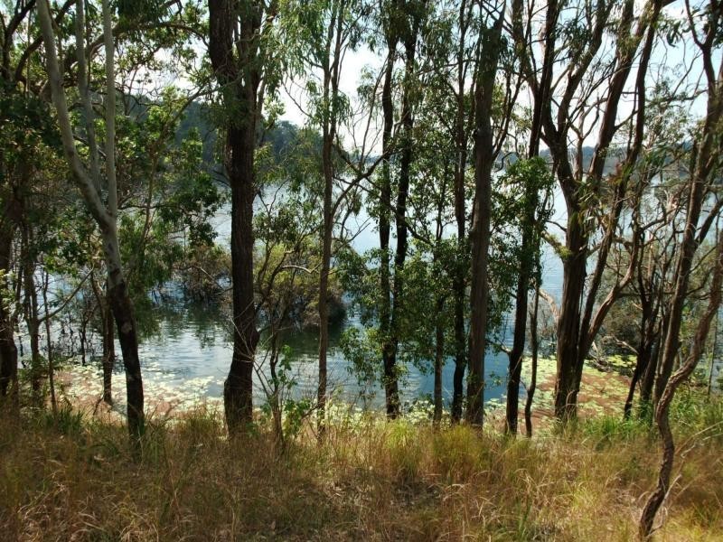 Croftby QLD 4310