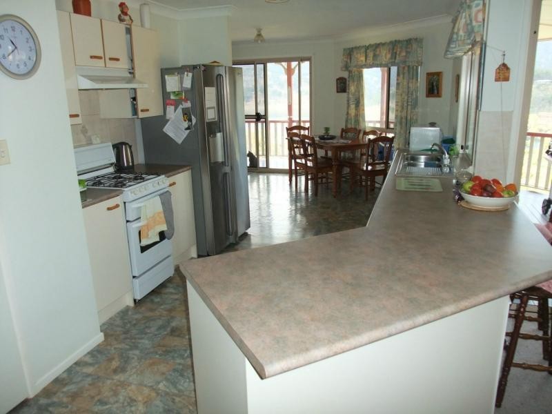 Croftby QLD 4310