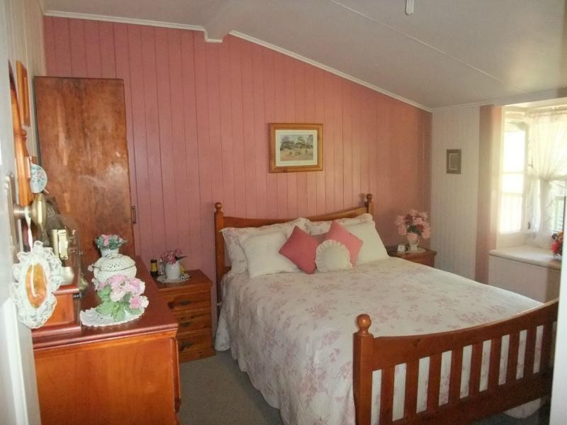 Carneys Creek QLD 4310