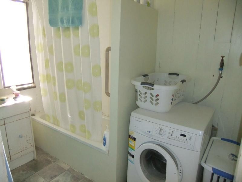 Obum Obum QLD 4309