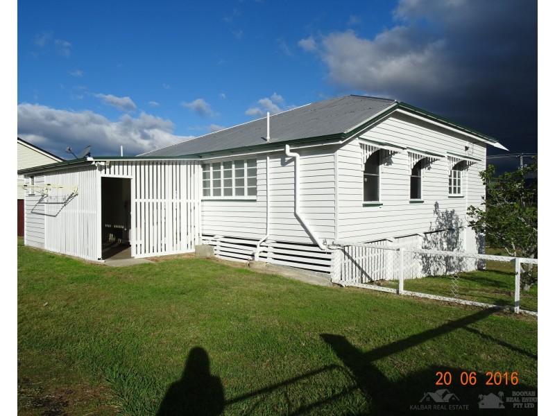 17 Coronation Drive, Boonah QLD 4310