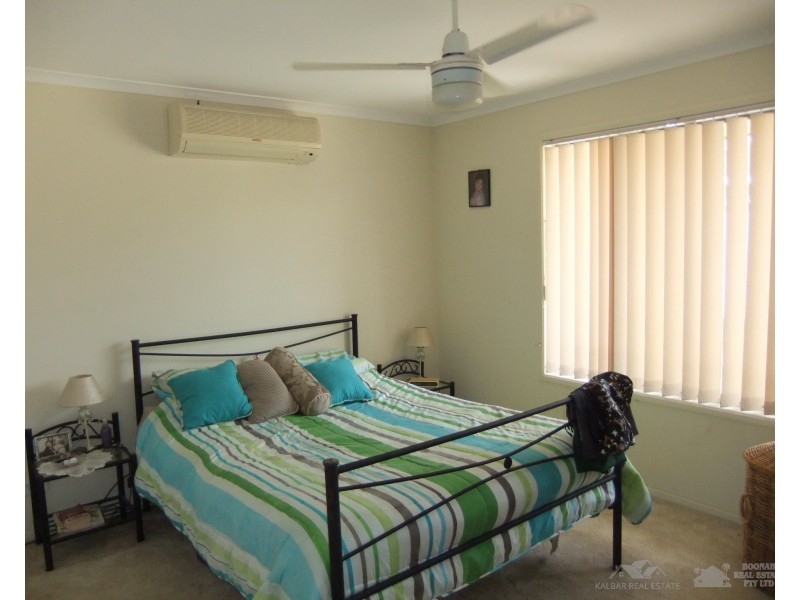 6 ELAVESOR Drive, Rosevale QLD 4340