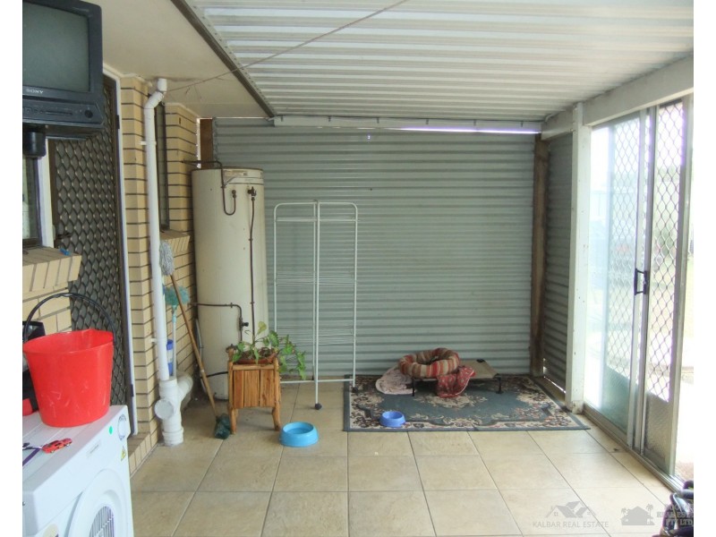 6 ELAVESOR Drive, Rosevale QLD 4340