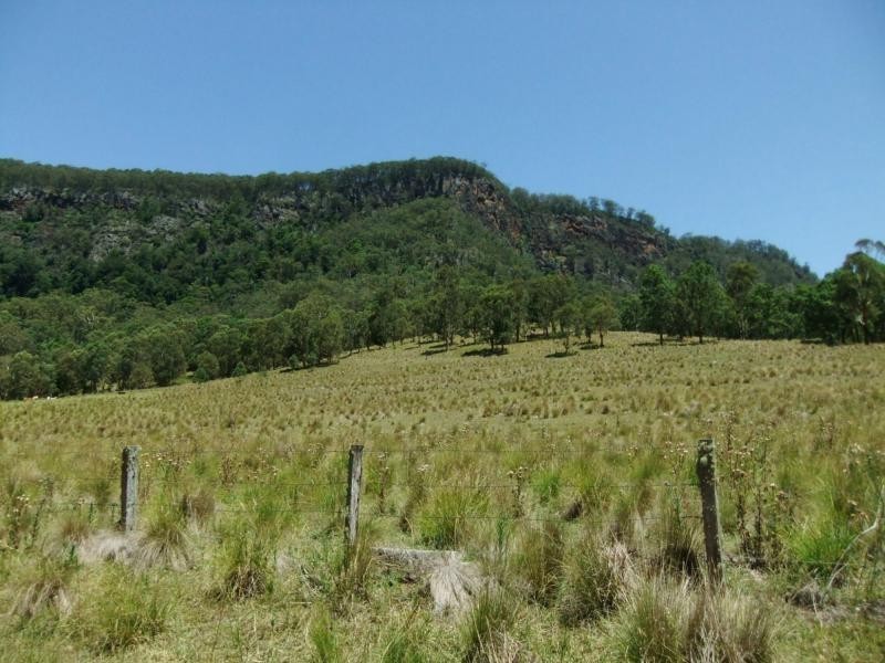 The Falls QLD 4373