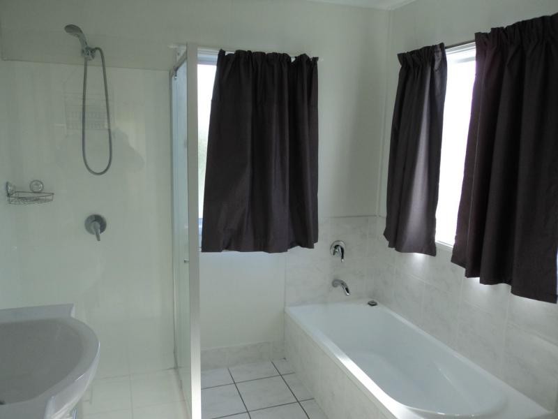 Eastern Heights QLD 4305