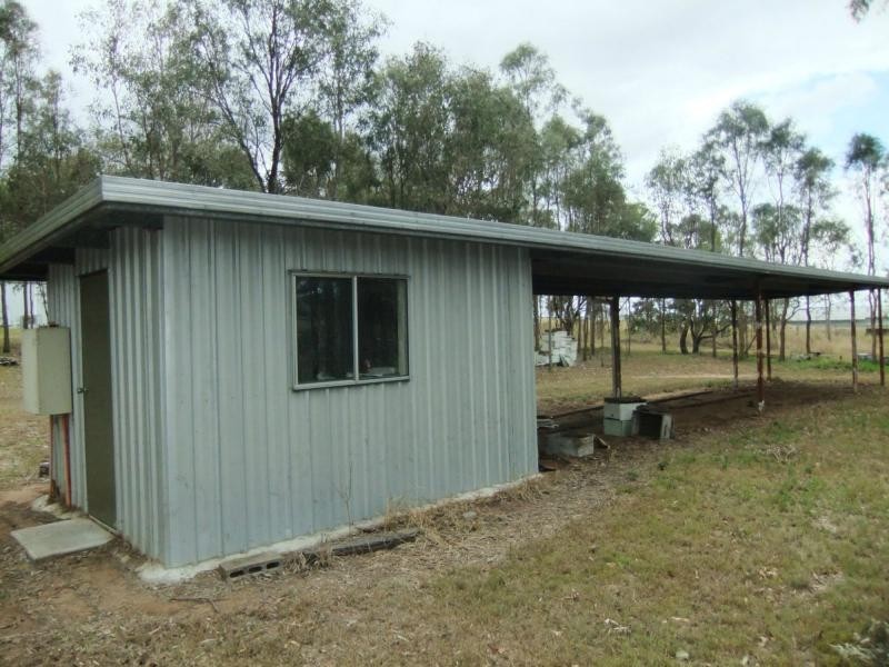 Peak Crossing QLD 4306