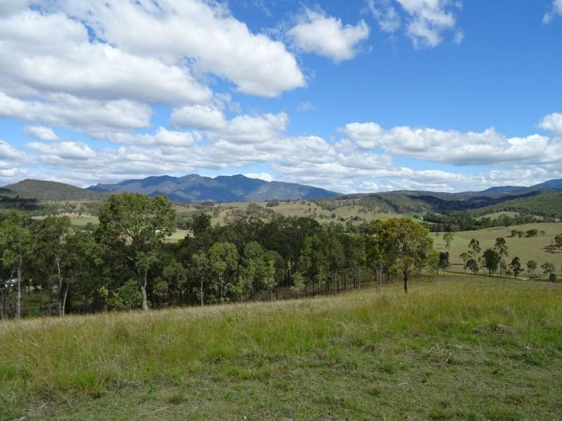 Croftby QLD 4310