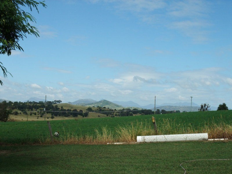 Hoya QLD 4310