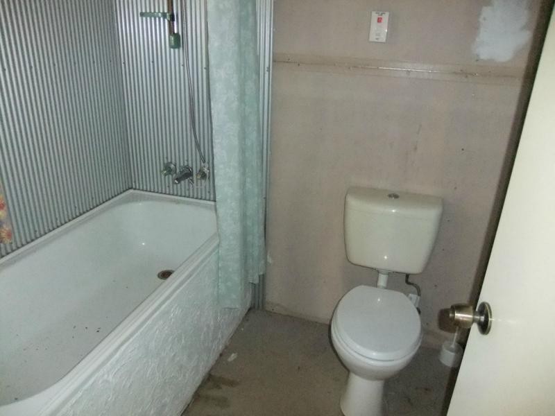 Croftby QLD 4310