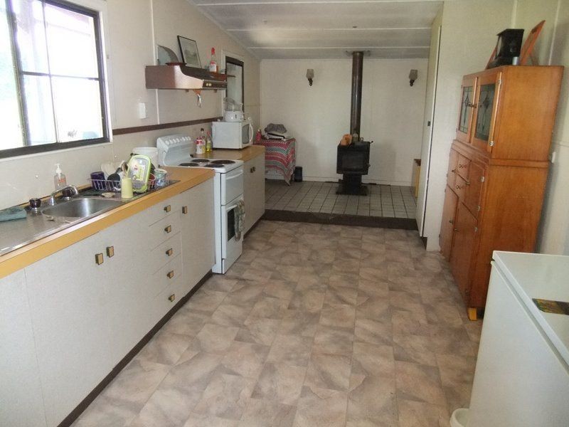 Limestone Ridges QLD 4305