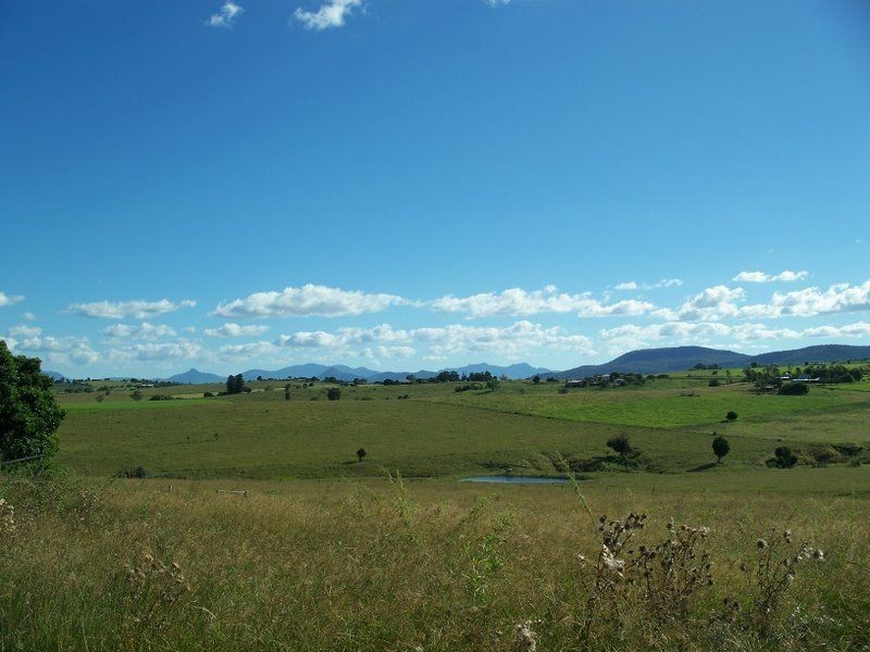 Hoya QLD 4310